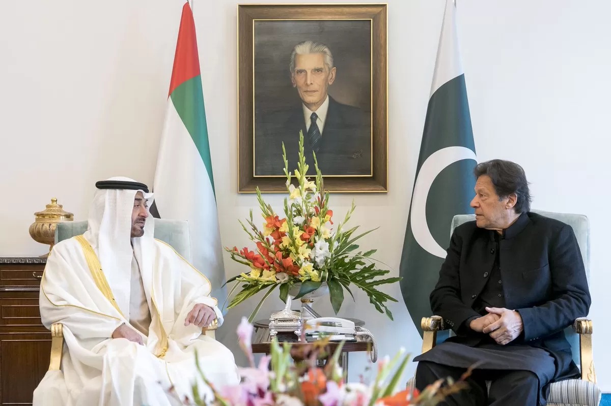 ماذا وراء تحسن العلاقات بين الإمارات وباكستان؟